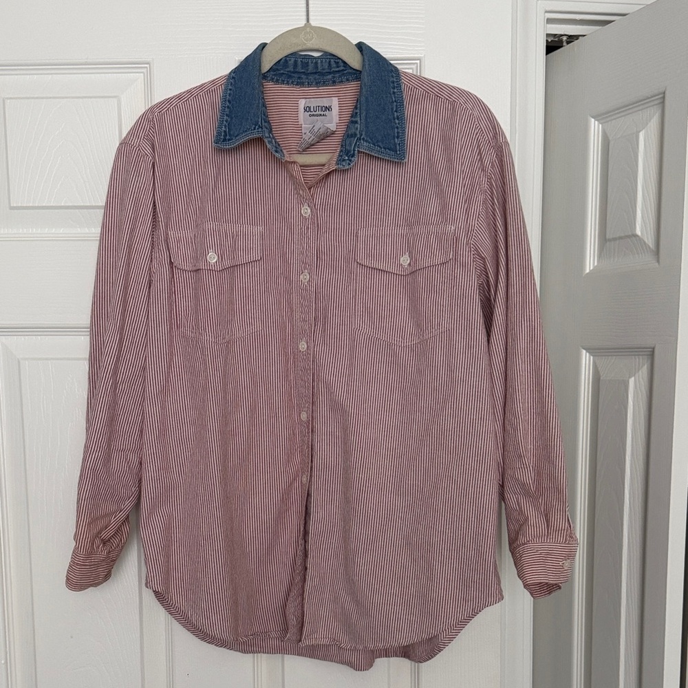 Red and White Striped Casual Shirt with Blue Denim Collar